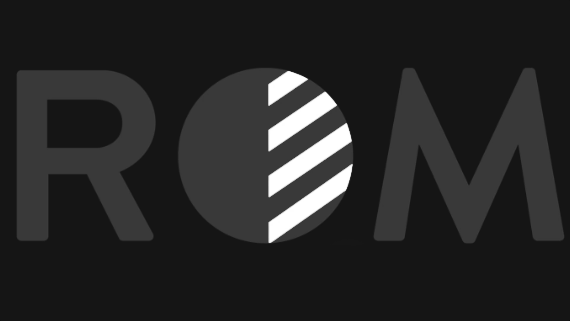 Still Gromas case greyscale-1